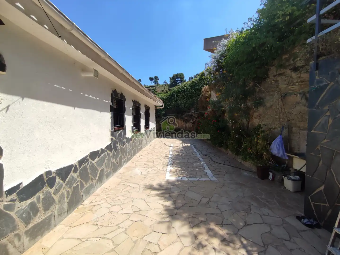 Vista exterior de Casa o chalet en venta en Vallirana con Calefacción, Jardín privado y Terraza
