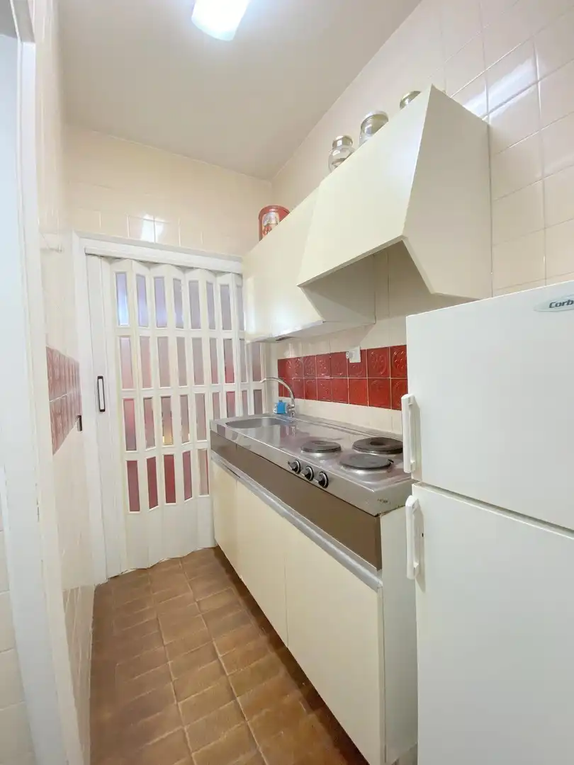 Cocina de Apartamento en venta en Barcelona con Terraza y Balcón