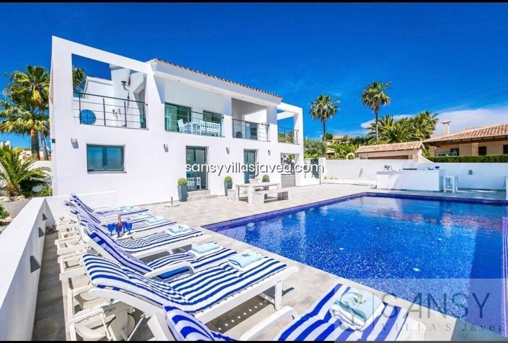 Vista exterior de Casa o xalet de lloguer en Moraira amb Aire condicionat i Moblat