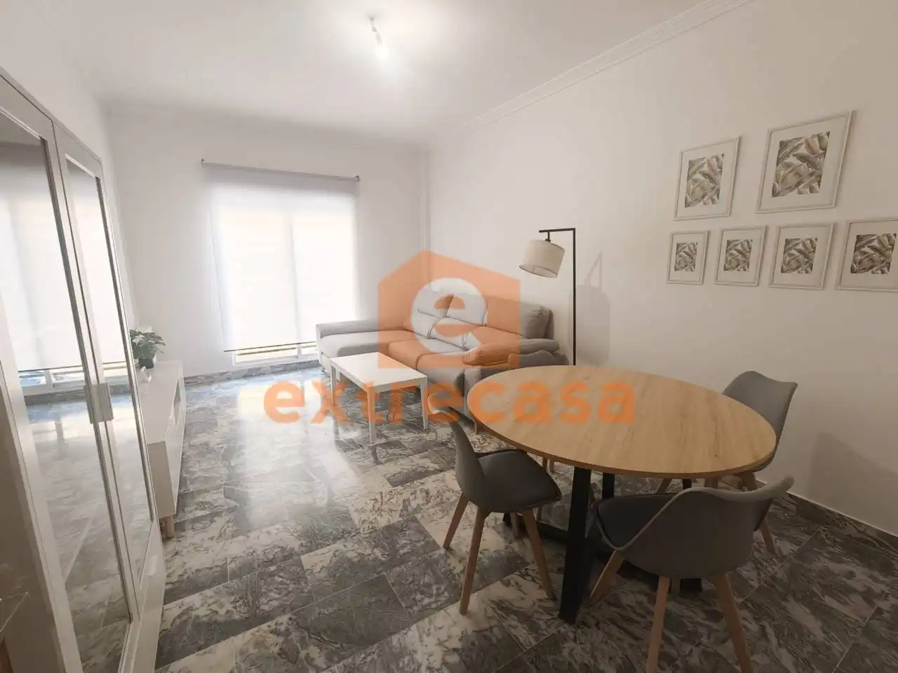 Sala d'estar de Apartament de lloguer en Badajoz amb Aire condicionat, Calefacció i Moblat