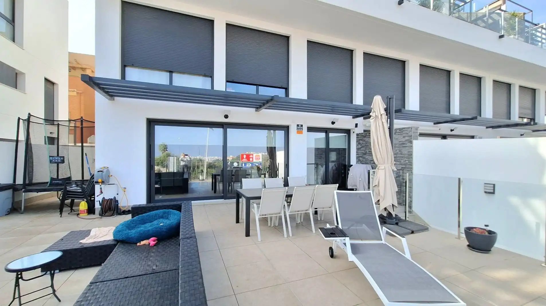 Apartment with pool for sale in Los Secanos