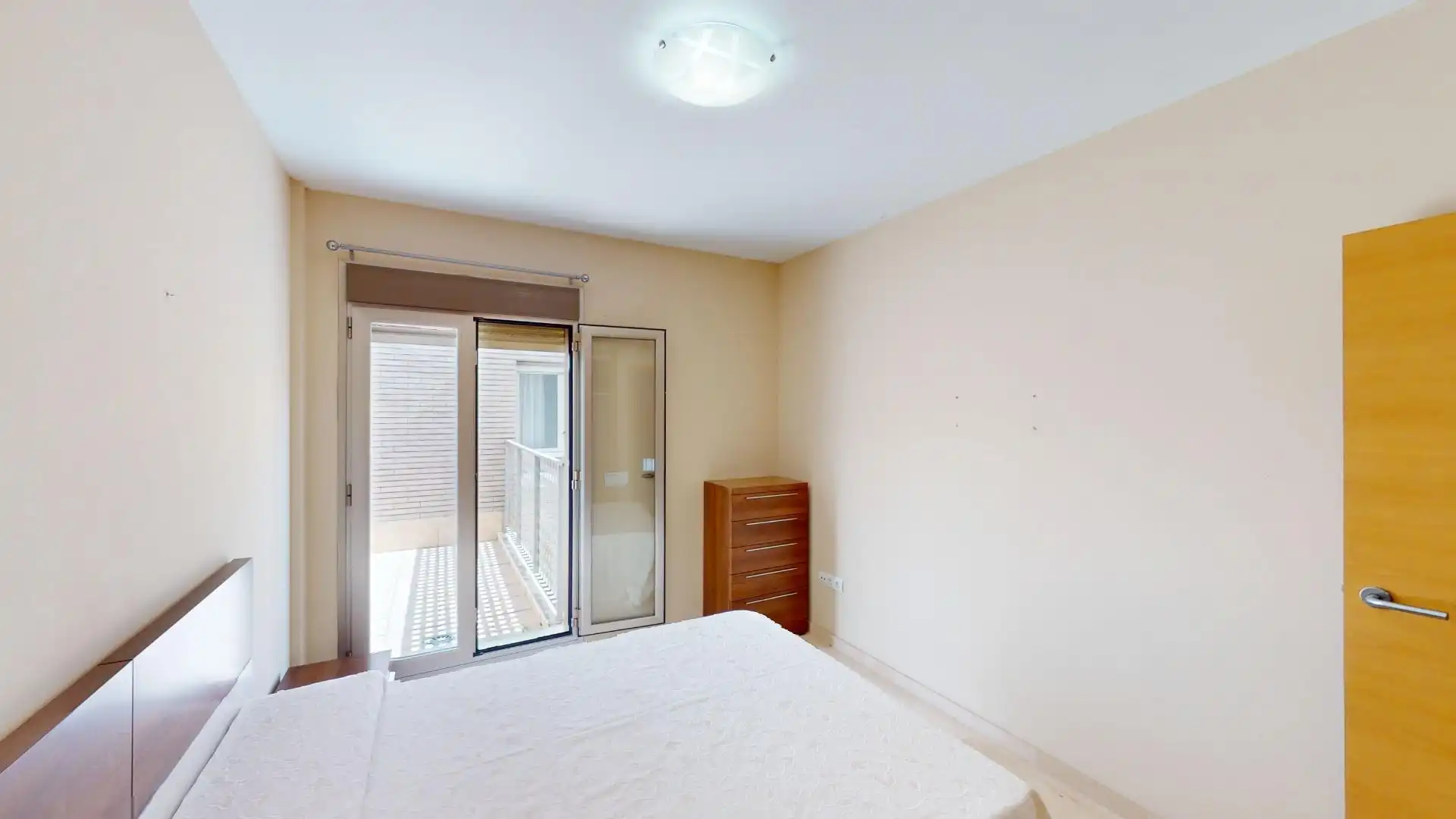 Habitación de Dúplex en venta en Oliva con Aire acondicionado, Calefacción y Terraza
