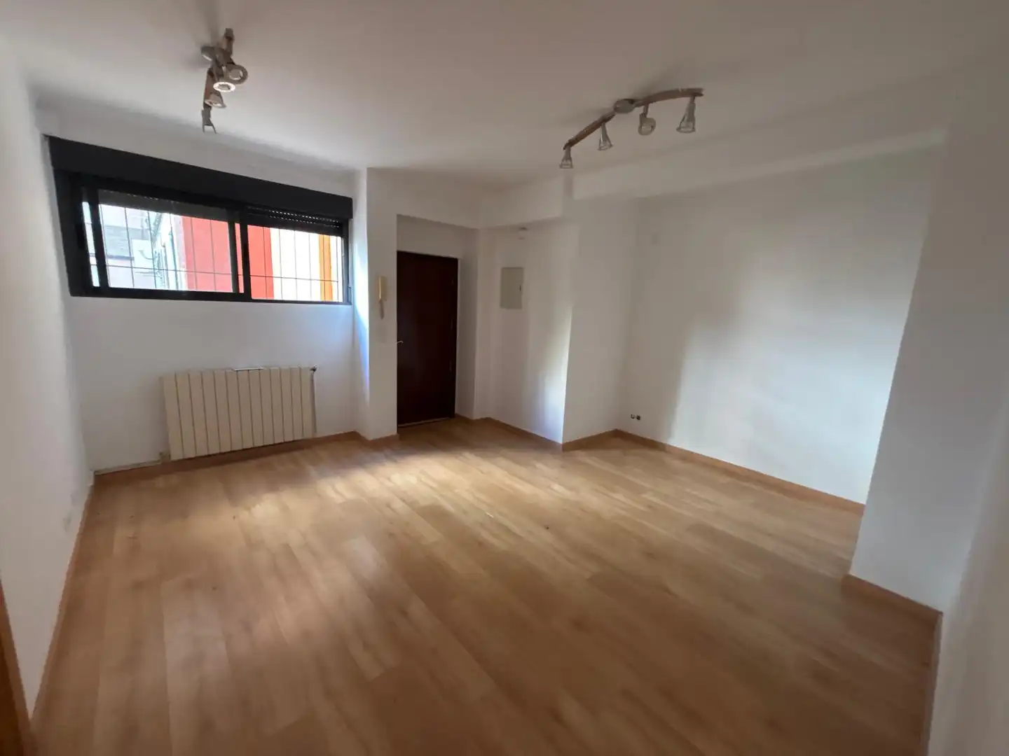 Flat for sale in Zaragoza  with Heating, Private garden and Parquet flooring