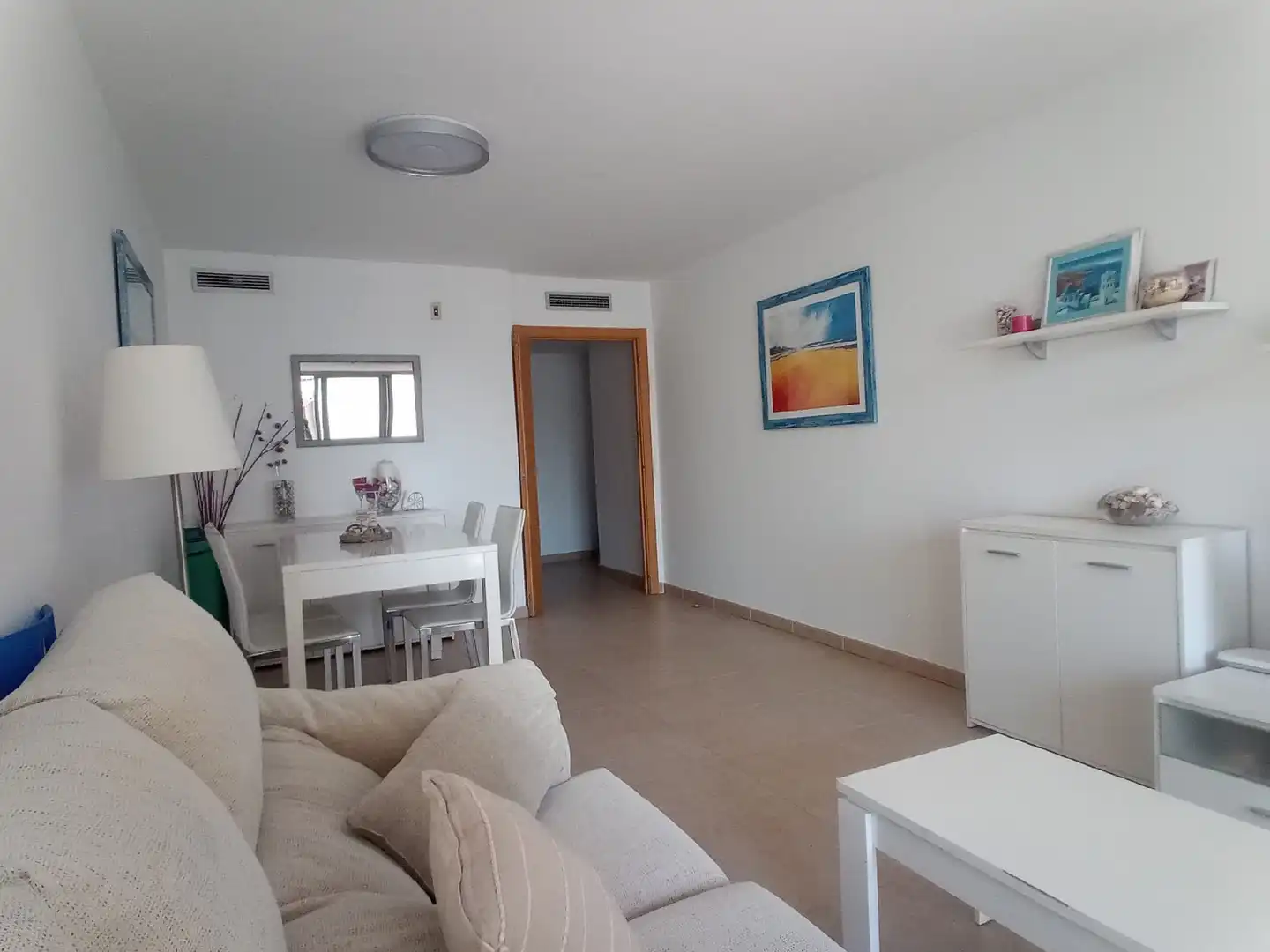 Sala d'estar de Apartament en venda en Moncofa amb Terrassa, Piscina i Moblat