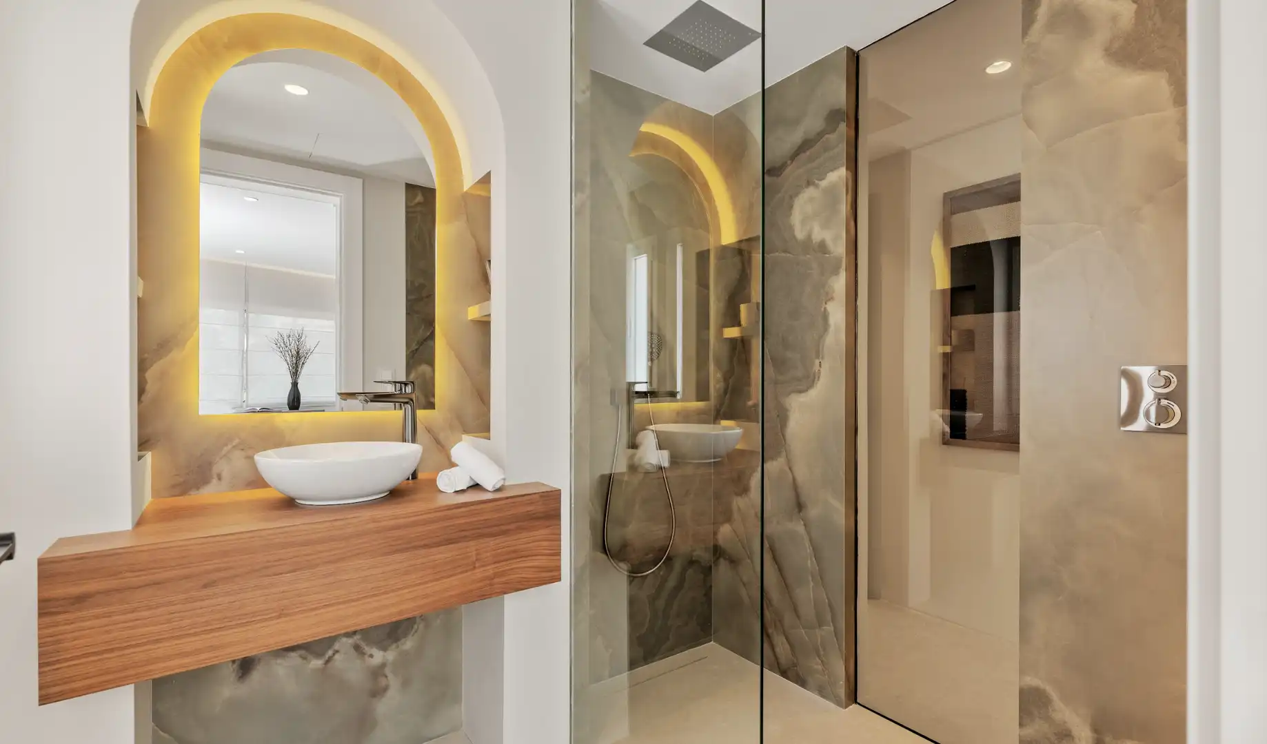 Baño de Ático en venta en Marbella con Aire acondicionado, Calefacción y Terraza
