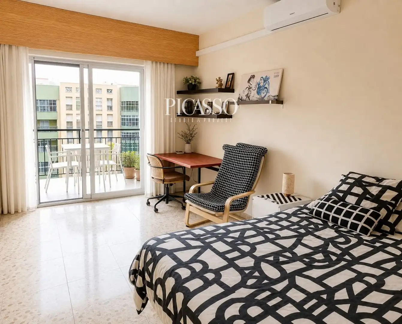 Apartment with lift for sale in de los Manantiales