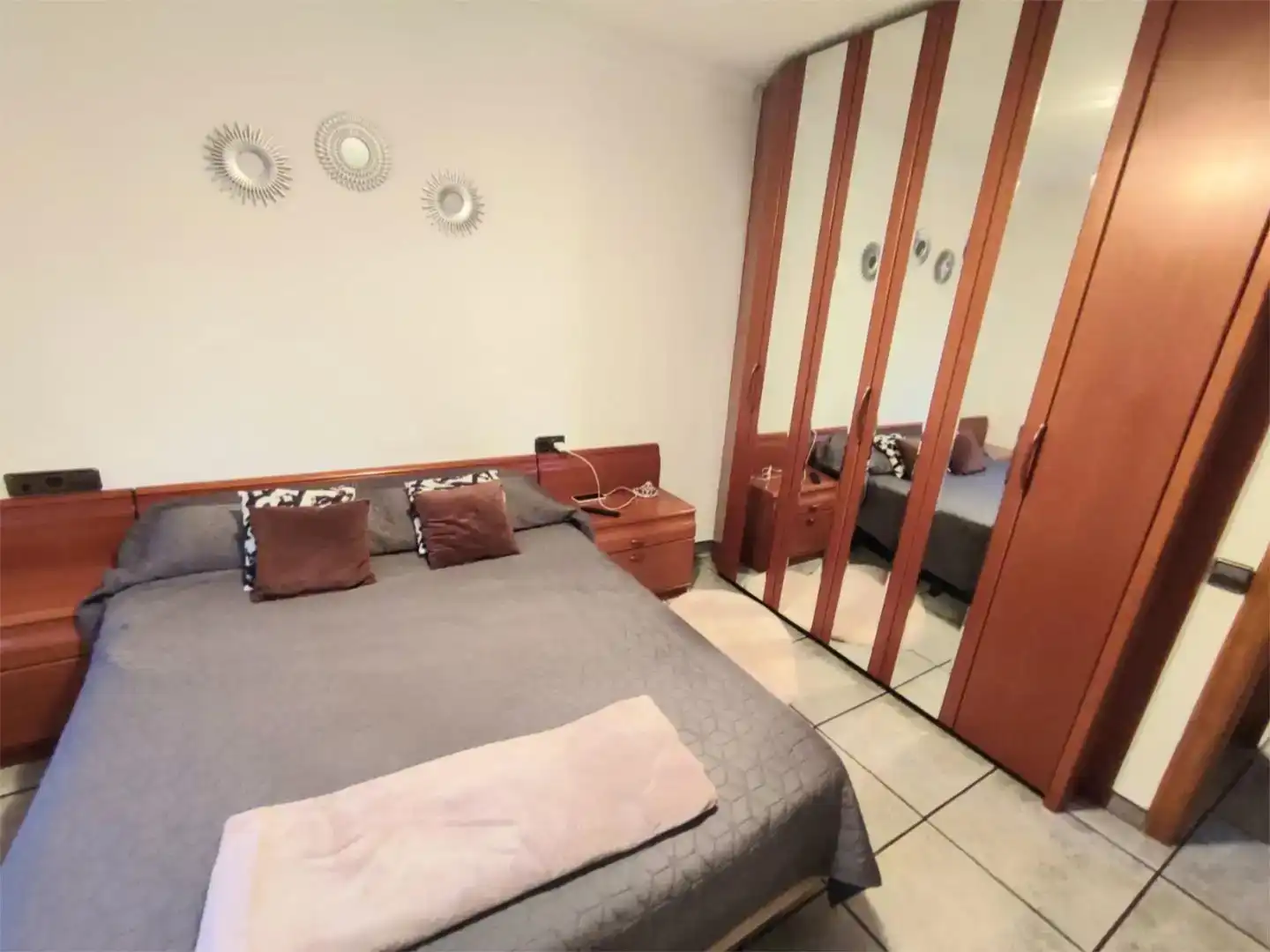 Bedroom of Flat for sale in Sabadell