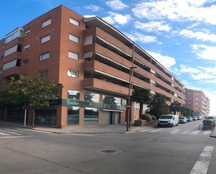 Vista exterior de Local en venda en Tàrrega amb Aire condicionat i Calefacció