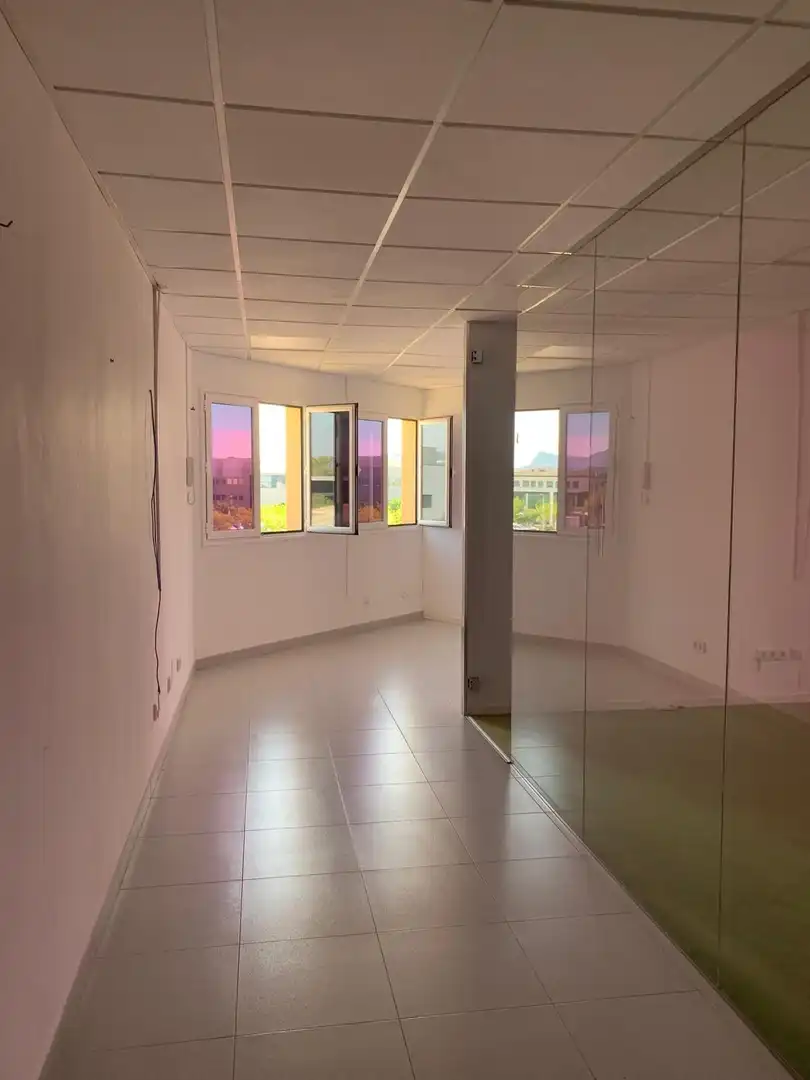 Office for rent in Llucmajor  with Air Conditioner and Heating