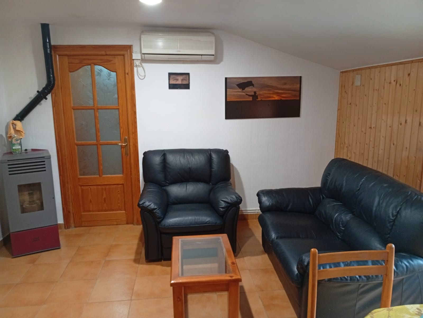 Sala d'estar de Pis de lloguer en Cuenca Capital amb Aire condicionat, Calefacció i Moblat