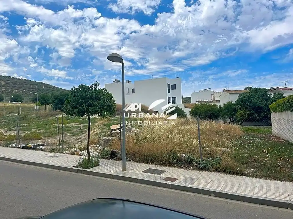 Terreny residencial en venda a La Calzada, imagen 3