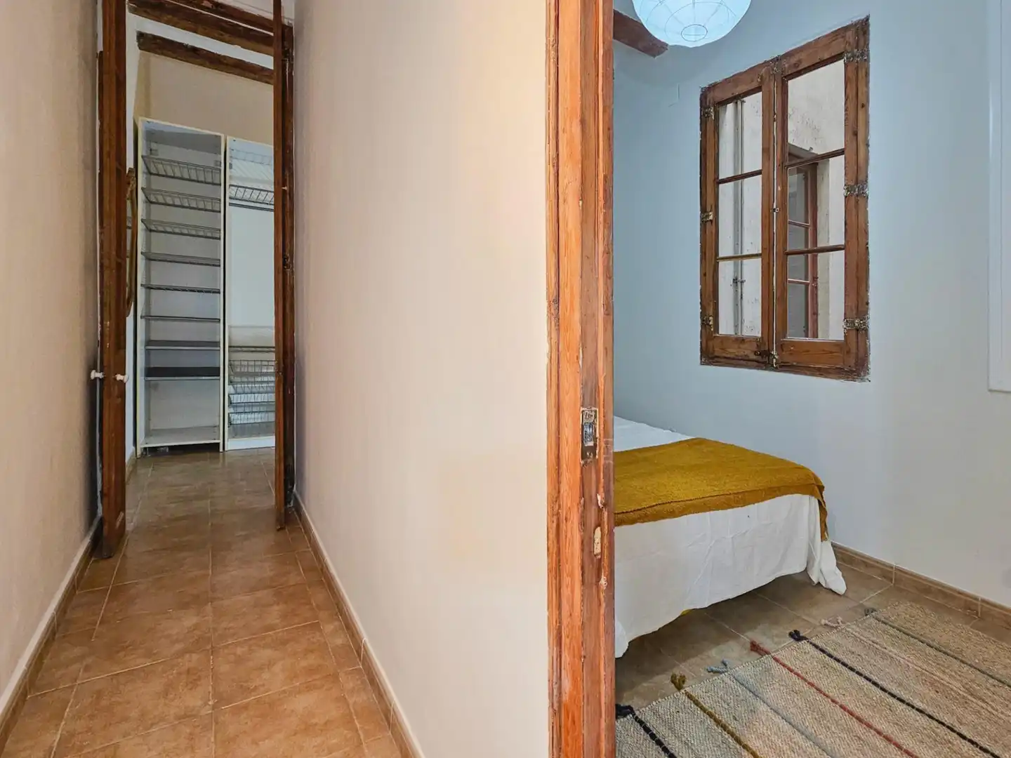 Bedroom of Apartments for sale in Barcelona