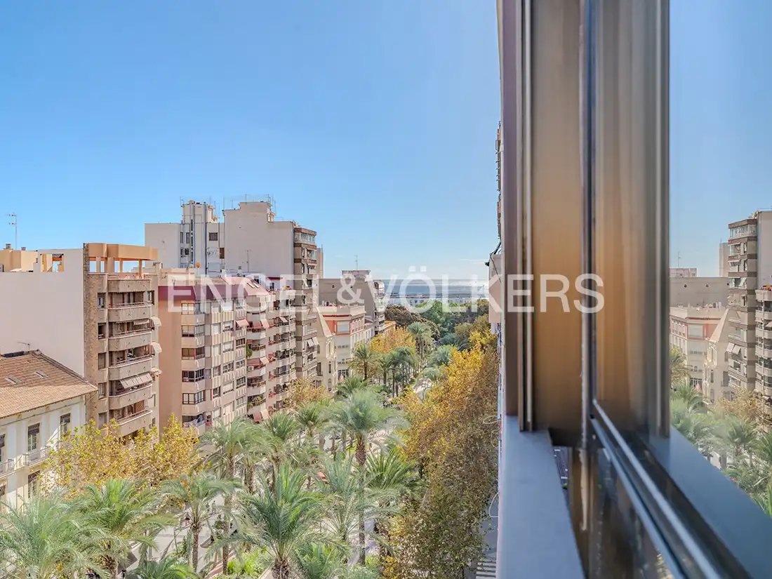 Pis amb ascensor en venda a Avenida del Doctor Gadea 27, imagen 2