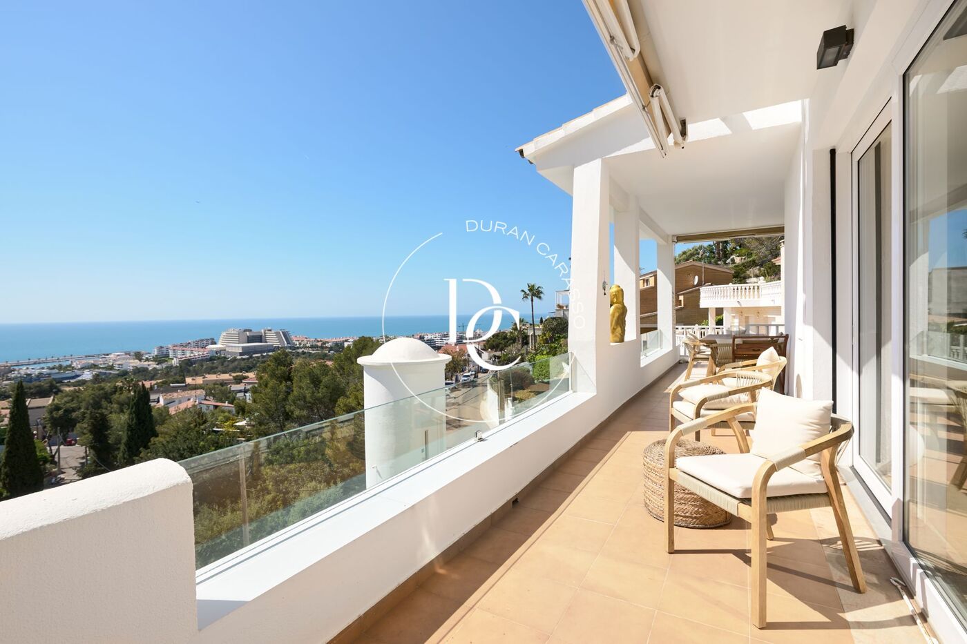 Terrace of House or chalet for sale in Sitges  with Air Conditioner, Heating and Private garden