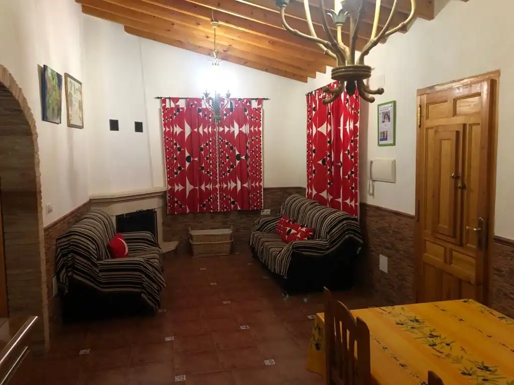 Casa con giardino in affitto a Pedanías Oeste, imagen 3