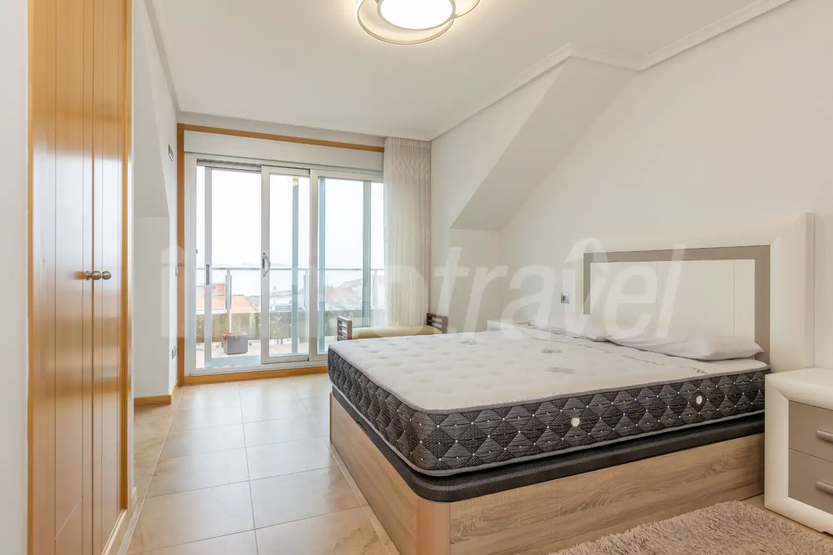 Bedroom of Attic for sale in Sanxenxo  with Air Conditioner, Heating and Terrace