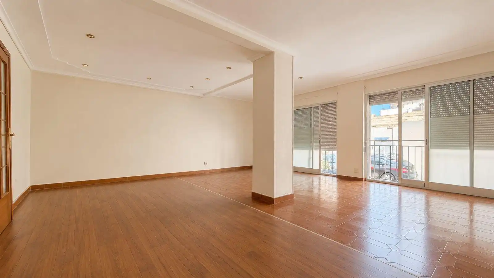 Piso con ascensor en venta en Calle ANGEL 26