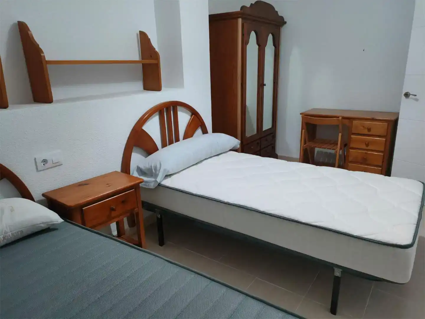 Schlafzimmer von Wohnung zur Miete in Albatana mit Klimaanlage und Möbliert