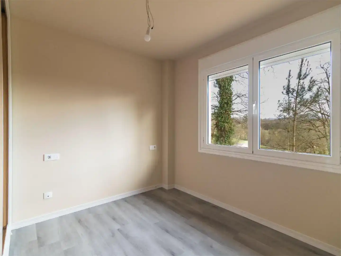 Schlafzimmer von Wohnung zum Verkauf in La Pola Siero
