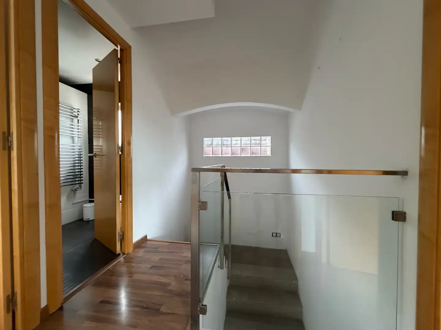 Casa adosada en venda en Olot amb Parquet i Terrassa
