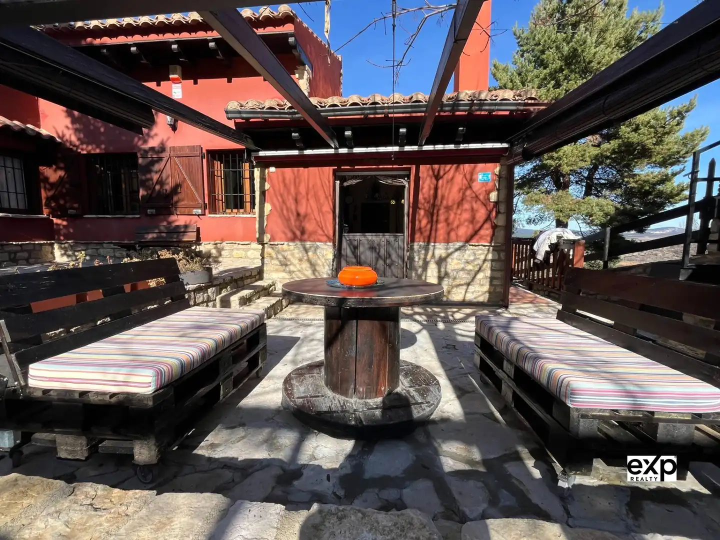Terraza de Casa o chalet en venta en Vistabella del Maestrazgo con Calefacción y Alarma