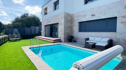 Foto 3 de Casa o xalet en venda a Calle Somaly Man, 25, El Carbayedo - El Quirinal, Avilés