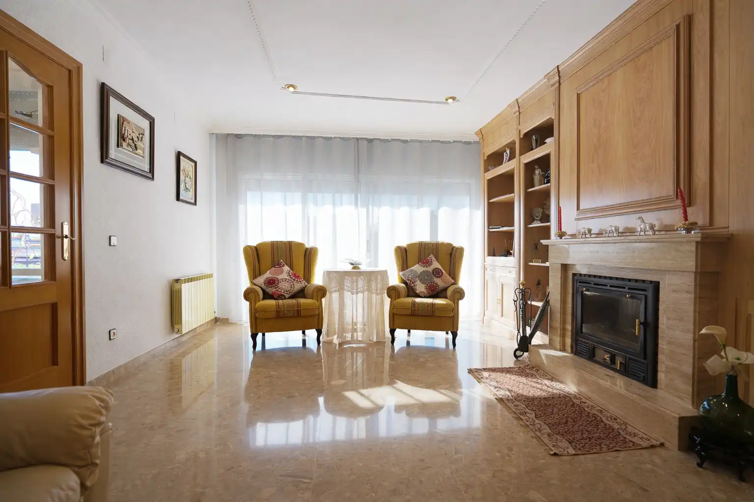 Sala d'estar de Casa o xalet en venda en Tarragona amb Aire condicionat, Calefacció i Jardí privat