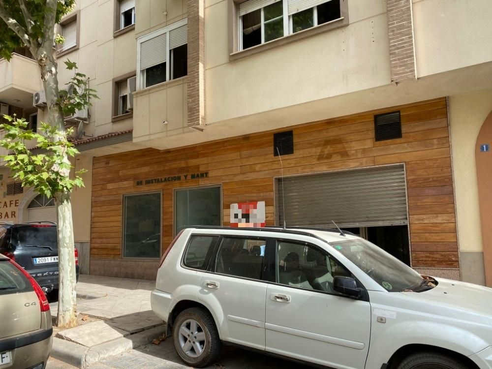 Exterior view of Premises for sale in  Jaén Capital