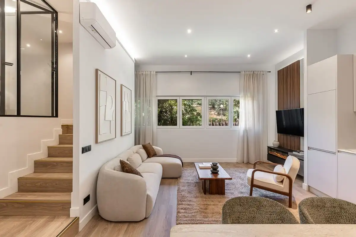 Sala de estar de Planta baja en venta en Madrid con Aire acondicionado, Calefacción y Trastero