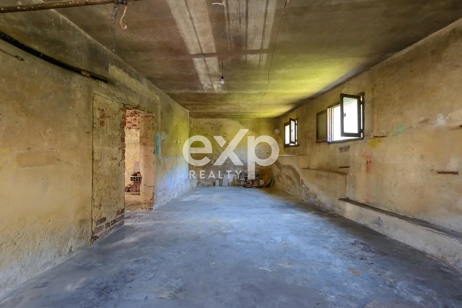 Casa o xalet en venda en Lena amb Traster i Moblat