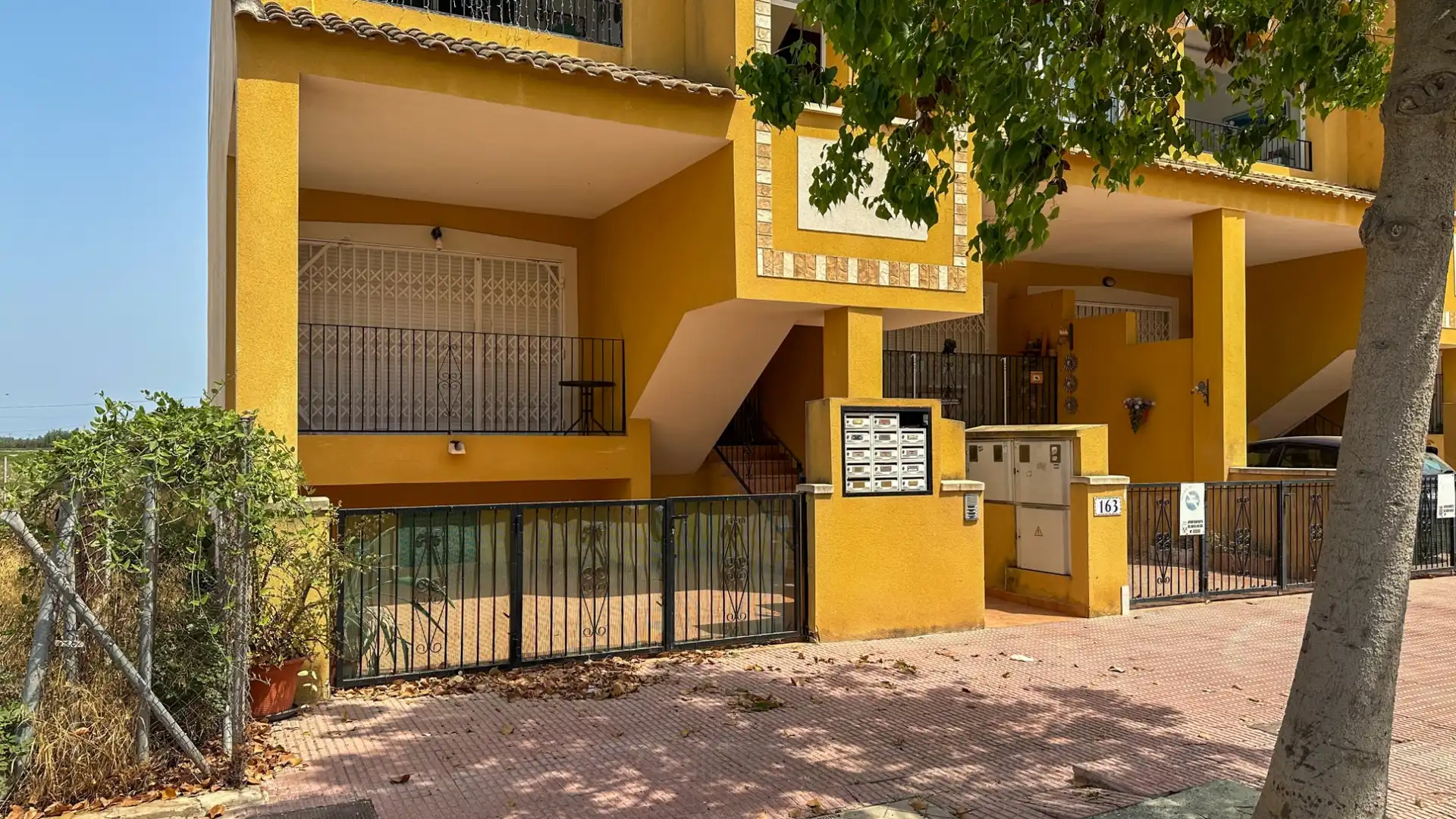 Exterior view of Houses for sale in Daya Nueva  with Swimming Pool