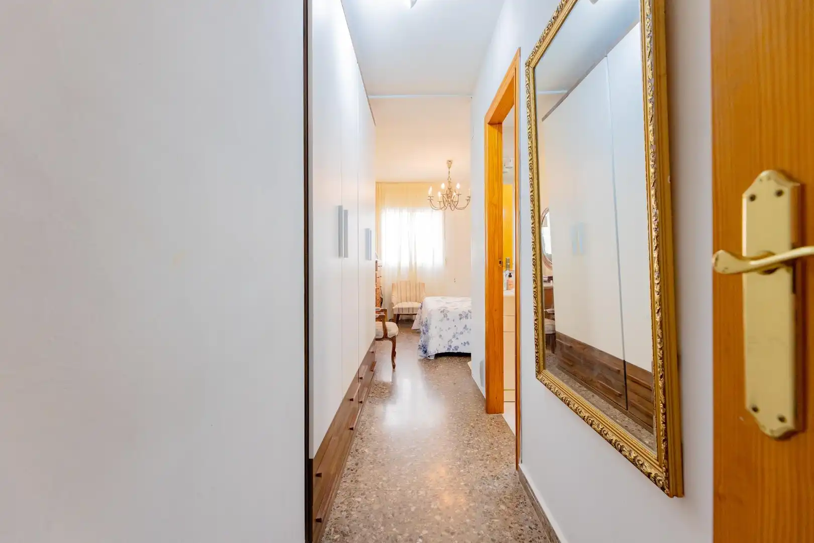 Flat for sale in La Pobla de Vallbona  with Balcony