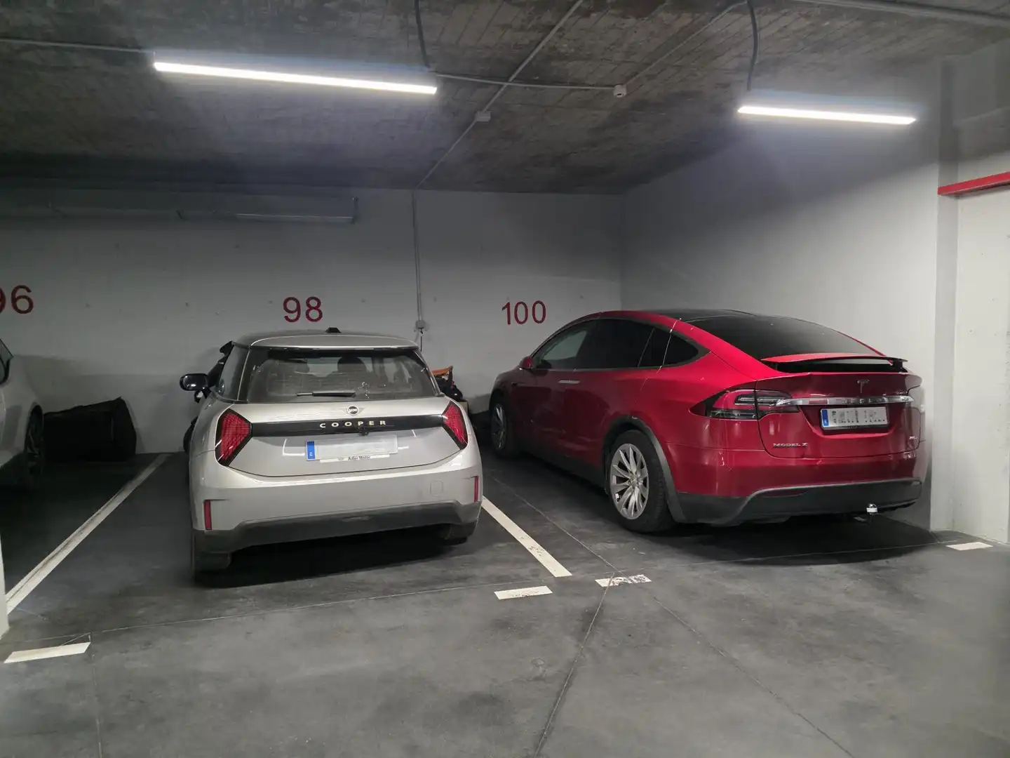 Aparcament de Àtic en venda en Pozuelo de Alarcón amb Calefacció, Jardí privat i Terrassa