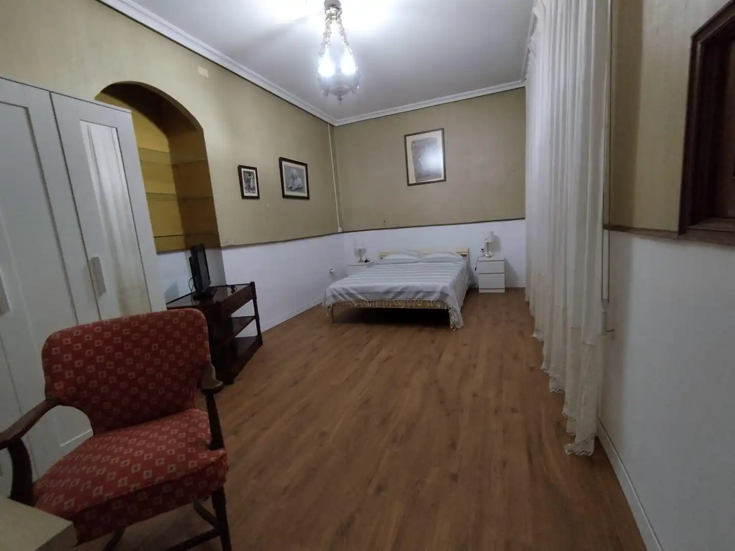 Bedroom of Flat for share in Badajoz  with Air Conditioner