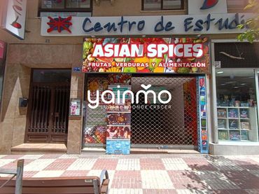 Locale commerciale in affitto a Jaén - Avda Eduardo García Maroto 18