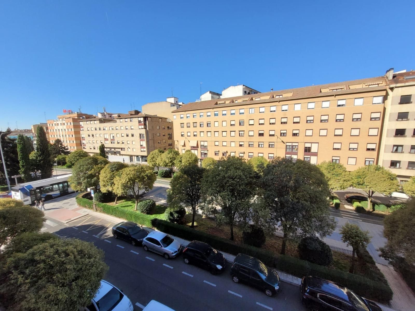 Exterior view of Flat for sale in Salamanca Capital