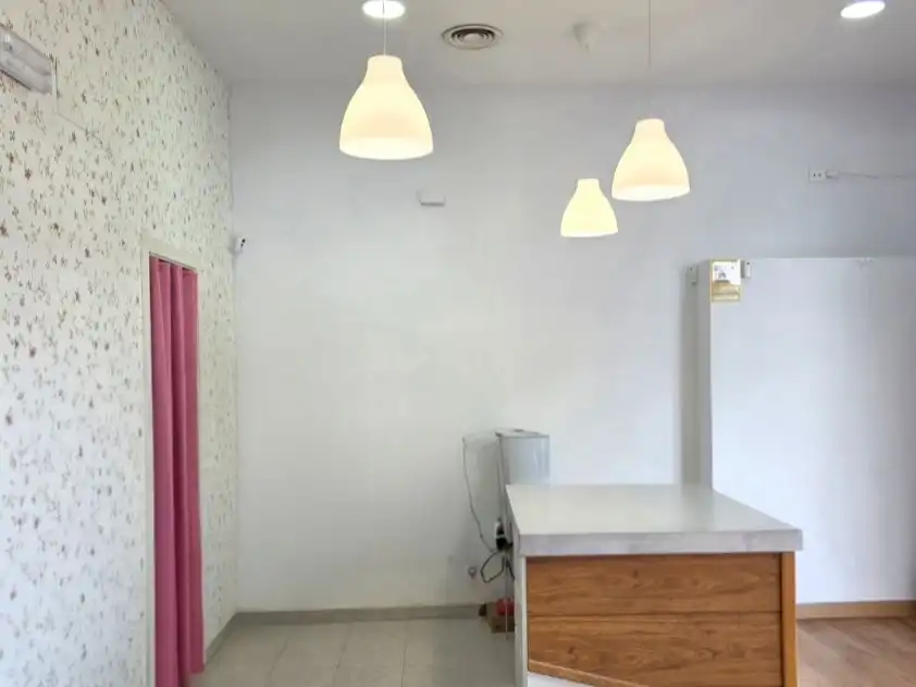 Cocina de Local de alquiler en Ciudad Real con Aire acondicionado y Parquet