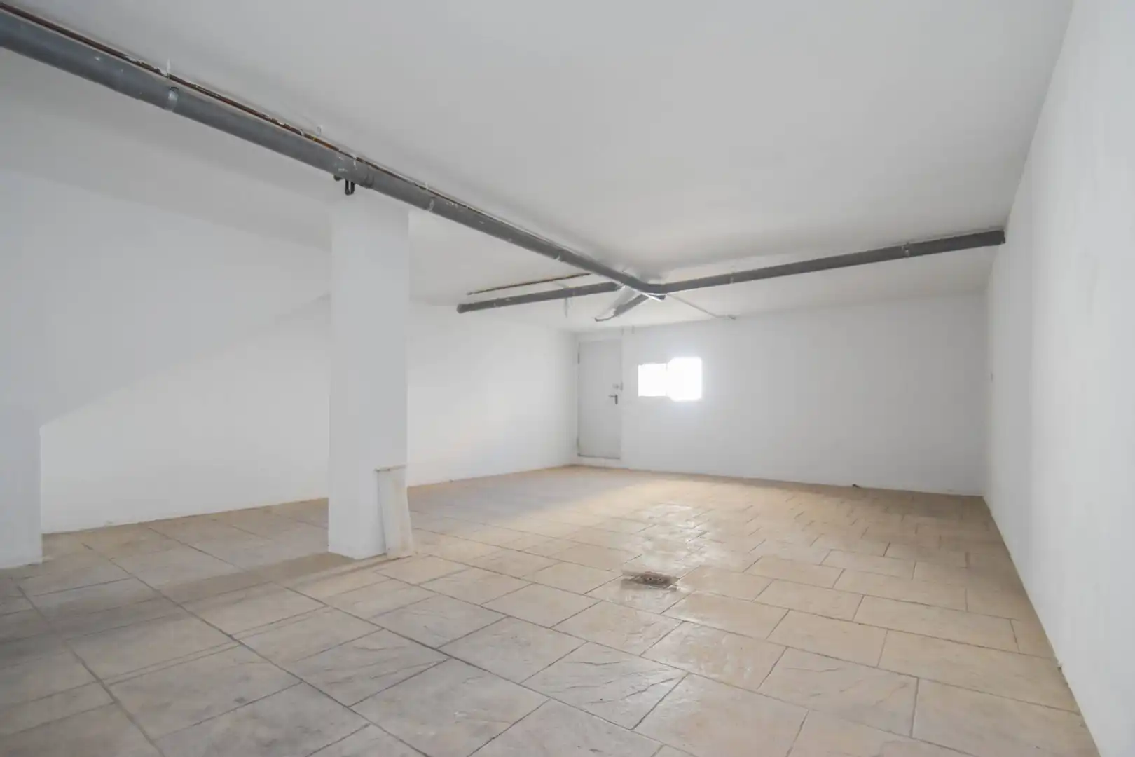 Casa adosada en venta en Atarfe con Trastero y Balcón