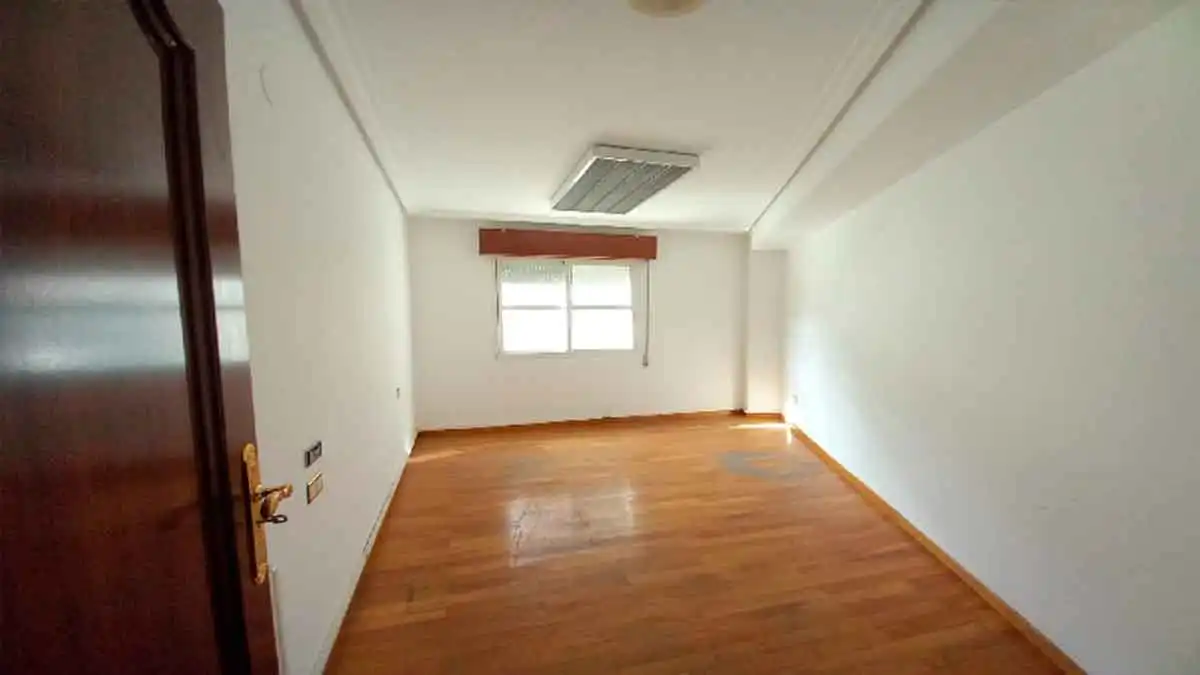 Piso en venta en ELOI RODRIGUEZ BARRIOS,Nº41,PL.3,PT.IZDA, 41, O Barco de Valdeorras