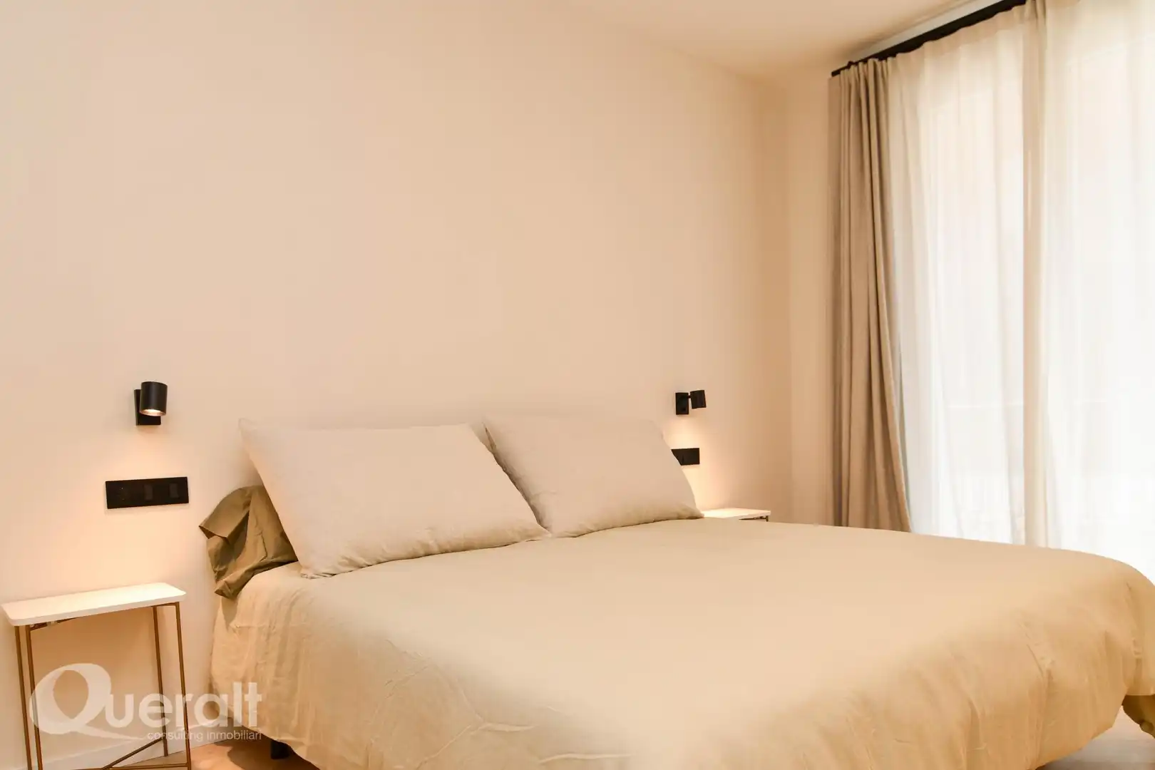 Habitación de Piso de alquiler en Lleida con Calefacción, Amueblado y Horno