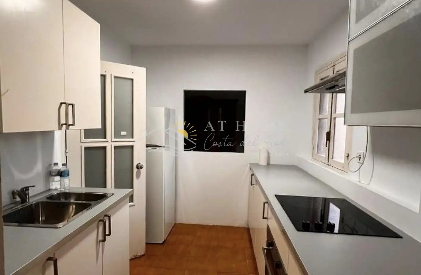 Kitchen of Apartments for sale in Roquetas de Mar  with Terrace, Swimming Pool and Oven