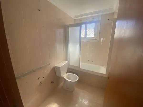 Casa adosada en venta en De La Paz, Huerta de la Reina - Trassierra