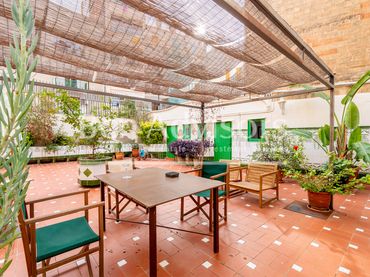 Flat with balcony for sale in Plaça de Sant Pere