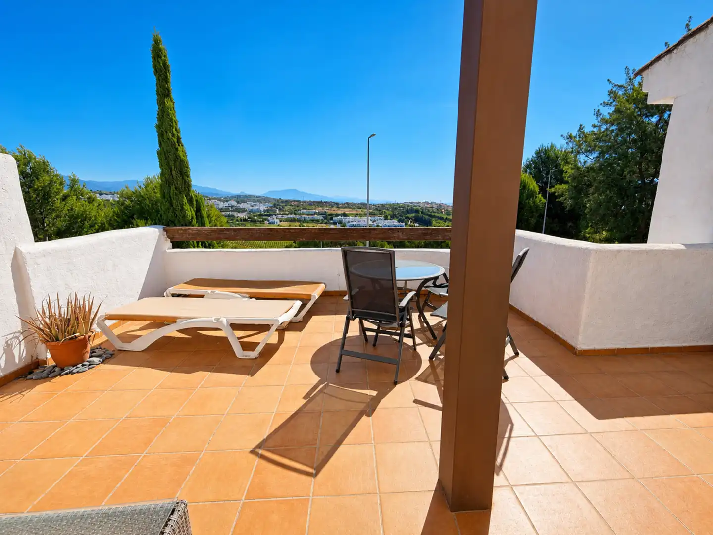 Terrassa de Apartament en venda en Casares amb Aire condicionat, Terrassa i Piscina