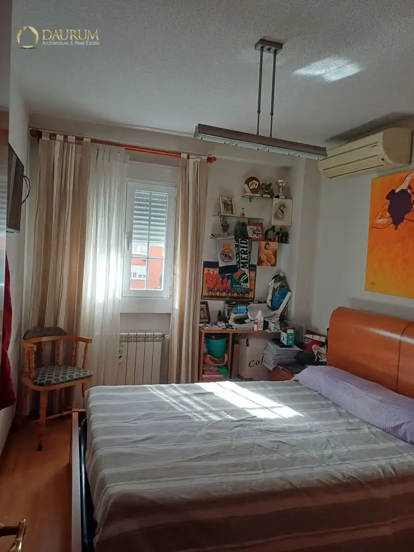 Bedroom of Flat for sale in Fuenlabrada  with Air Conditioner and Heating