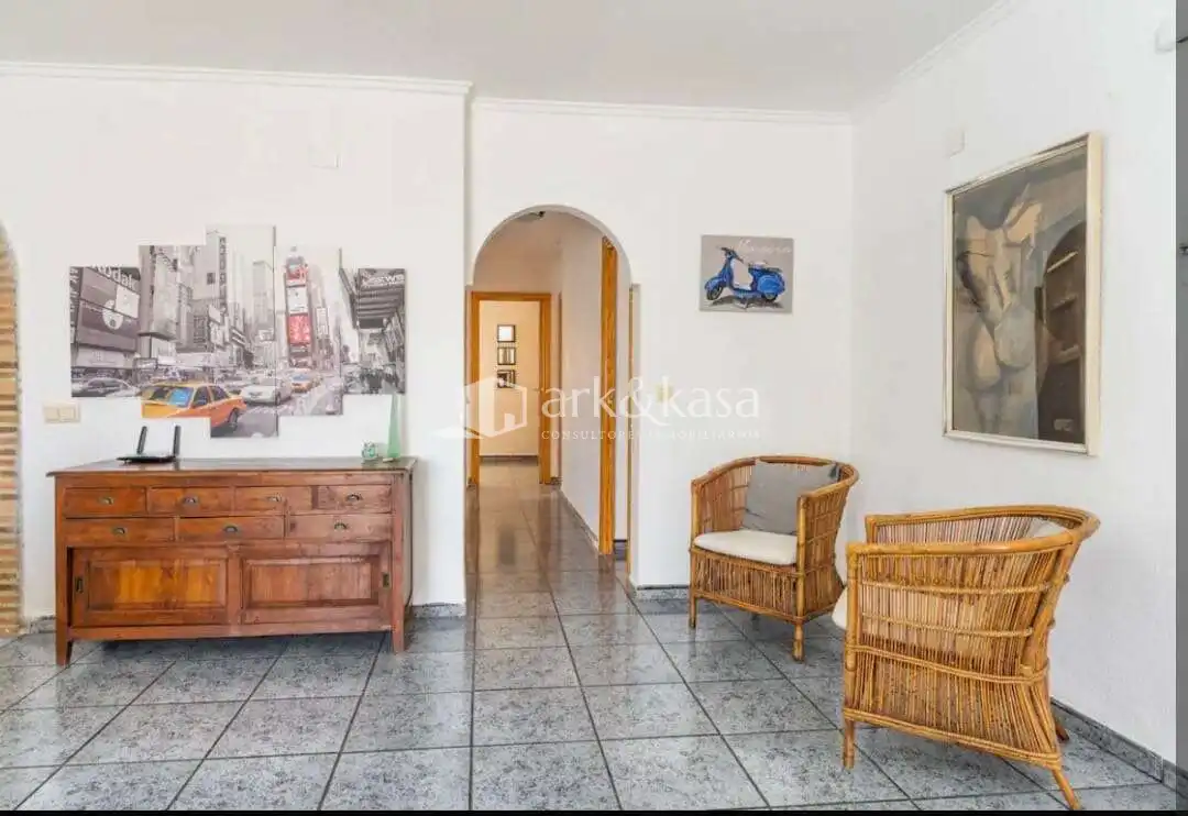 Casa o chalet de alquiler en Torrent con Jardín privado, Terraza y Trastero