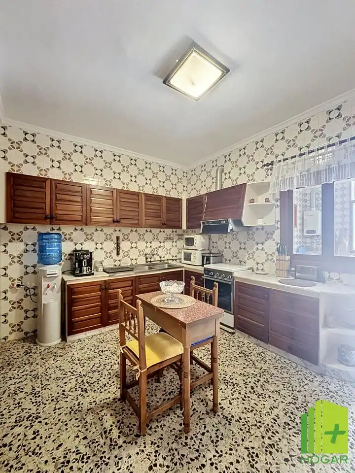 Cocina de Planta baja en venta en Motril con Trastero