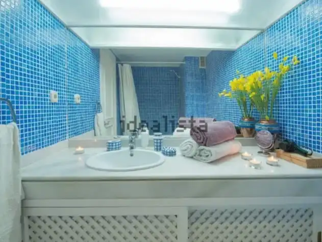 Baño de Ático en venta en Benalmádena con Aire acondicionado, Calefacción y Terraza