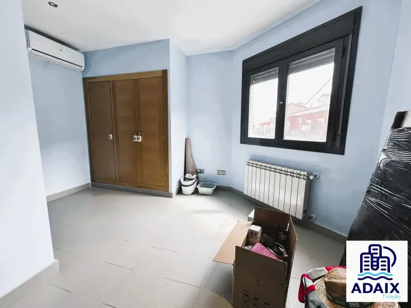 Casa adosada en venda a Calle Cañuelo, 22, Almonacid de Toledo