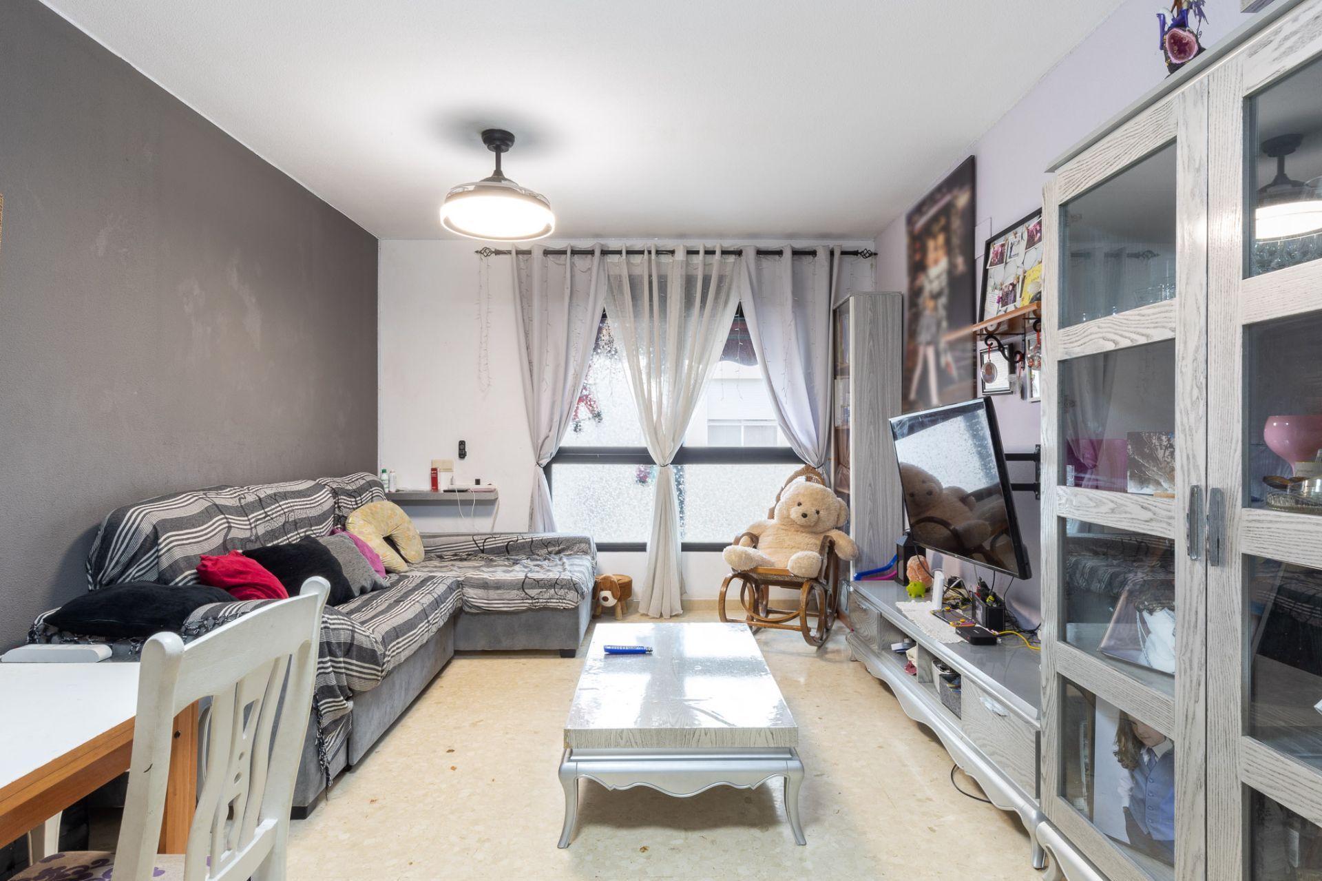 Sala de estar de Piso en venta en Montserrat con Terraza y Trastero